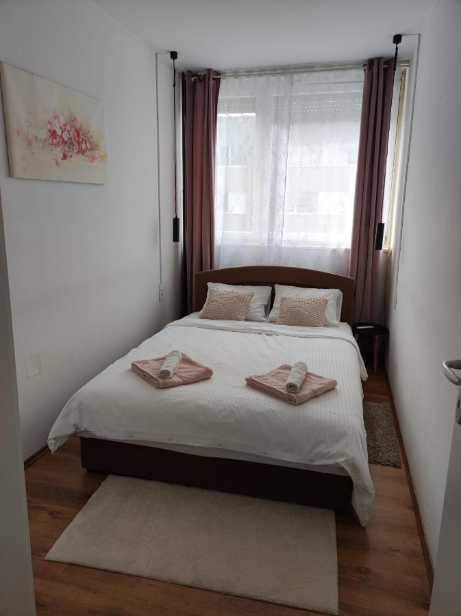 Apartman Emy Karlovac Exterior foto
